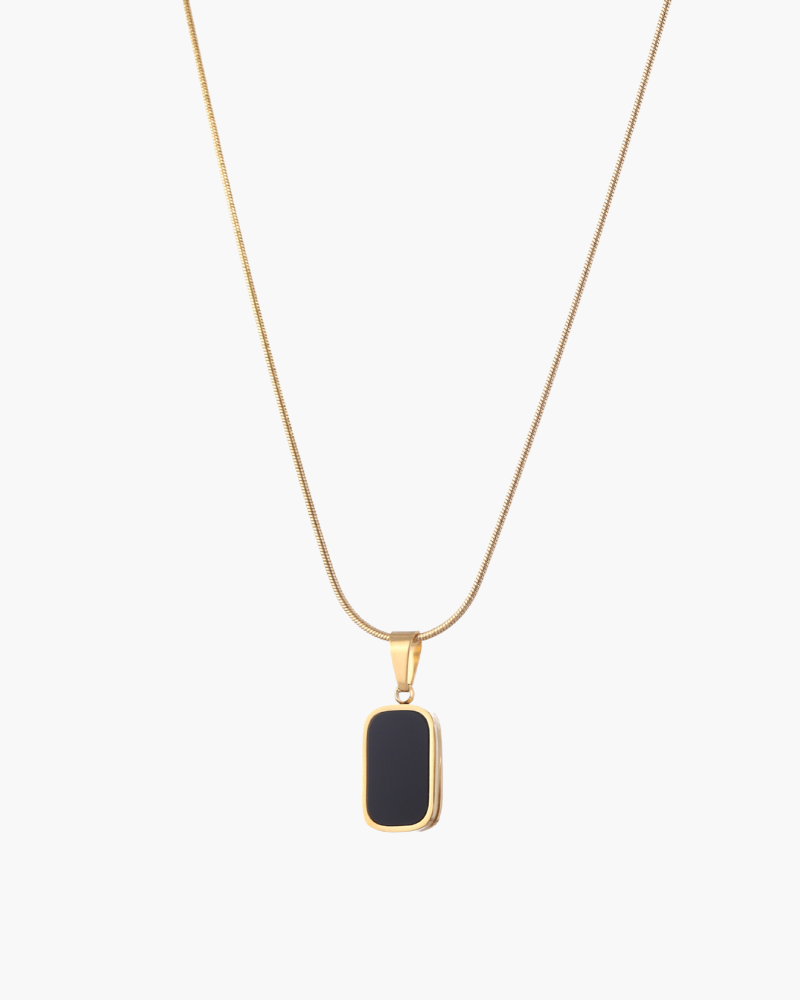 Noir necklace