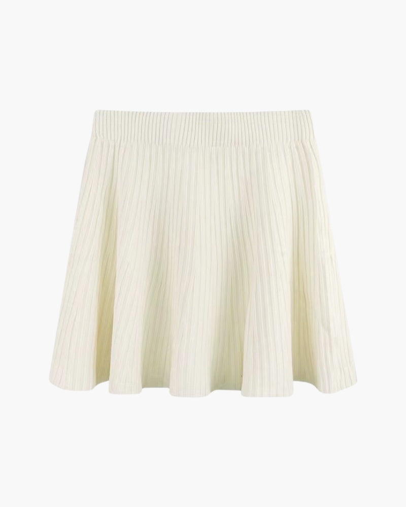 Pleated wool skirt